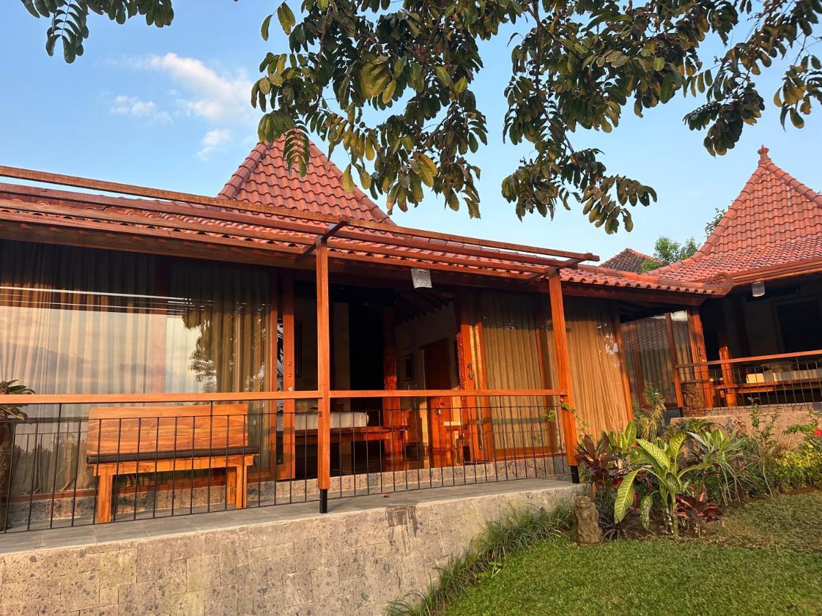 Griya Kcb Villa Ubud Exteriör bild